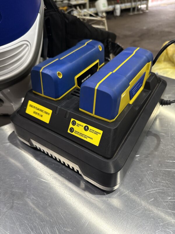 Pullman Lithium Vacuum - Image 4