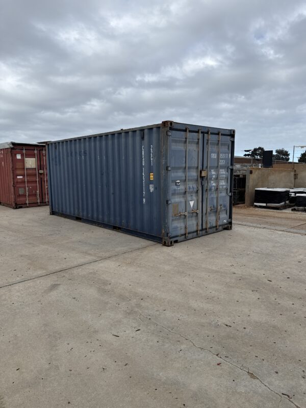 Shipping Container - Image 5