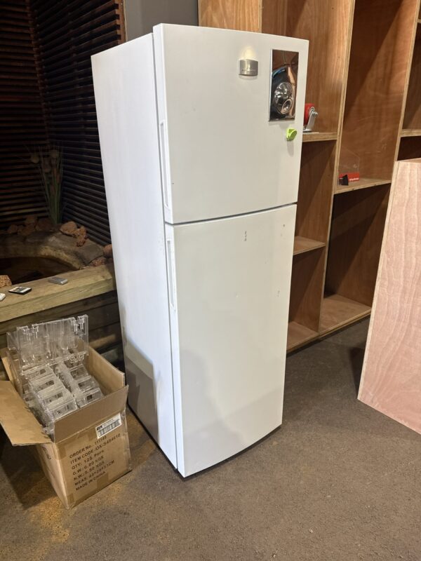 Fridge