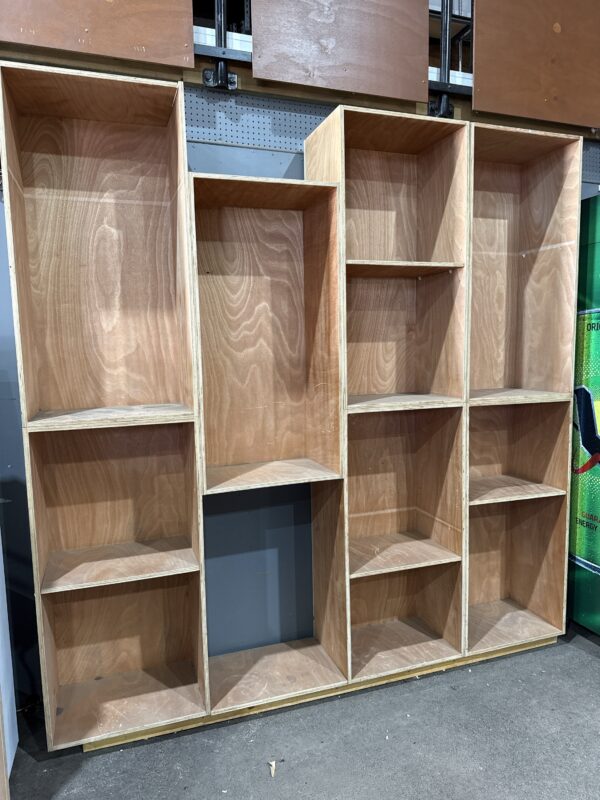 Modular display unit.