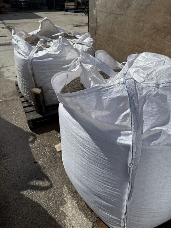 Stone Rainbow 7mm  1 Tonne - Image 2