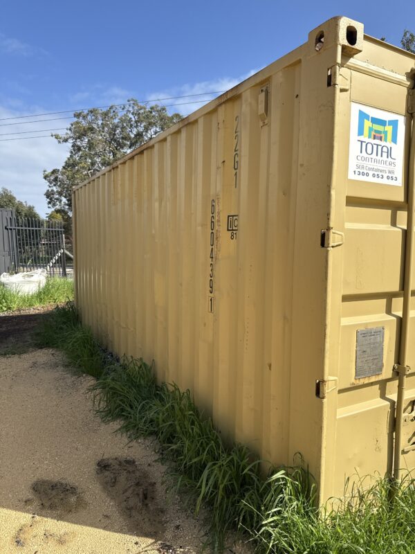 Shipping Container - Image 3