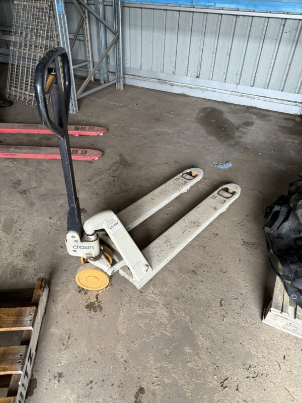 Pallet Jack - Crown