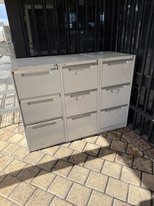 Filing Cabinet 3 Draw - Image 2